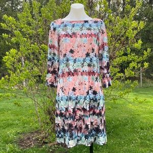 Isle Abstract Print Shift Dress